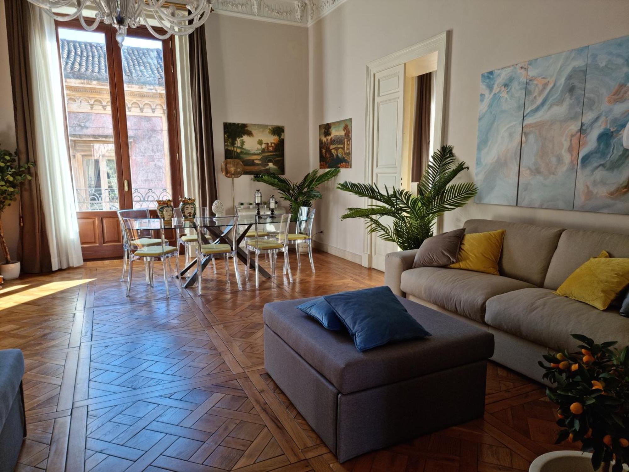ג'יארה Luxury Historic Residence With Heated Pool Near Catania, Taormina, The Sea And Mount Etna מראה חיצוני תמונה