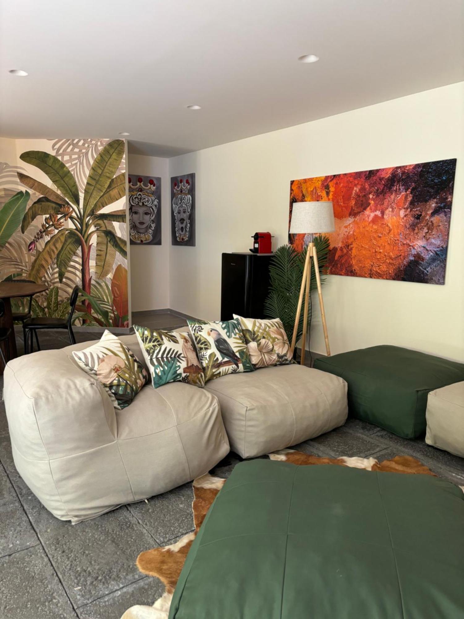 ג'יארה Luxury Historic Residence With Heated Pool Near Catania, Taormina, The Sea And Mount Etna מראה חיצוני תמונה